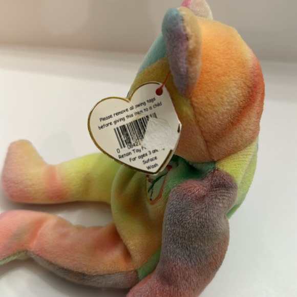 Rare 1996 Original Ty Peace Bear - Retired With Errors and Different Color Ears - Picture 9 of 9